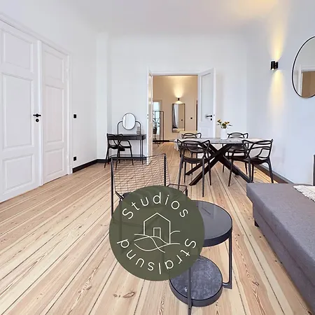 Am Kniepertor شقة *