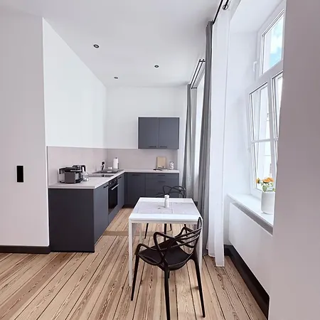 Am Kniepertor شقة