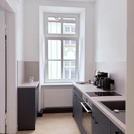 Am Kniepertor شترالسوند