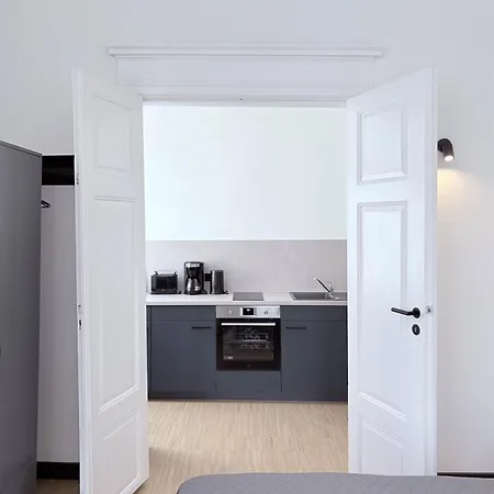 Am Kniepertor شقة شترالسوند