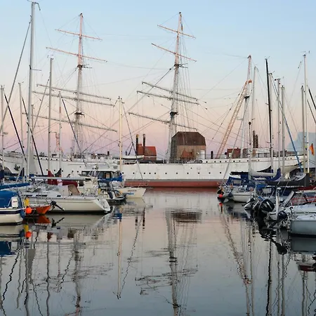 Am Kniepertor شقة شترالسوند